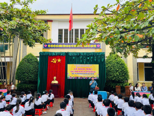 TRƯỜNG TH&THCS KỲ HOA TỔ CHỨC LỄ KHAI MẠC “ TUẦN LỄ HƯỞNG ỨNG HỌC TẬP SUỐT ĐỜI” NĂM 2024