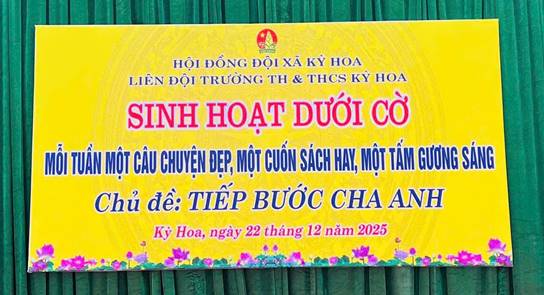 LIÊN ĐỘI TRƯỜNG TH&THCS KỲ HOA SINH HOẠT DƯỚI CỜ